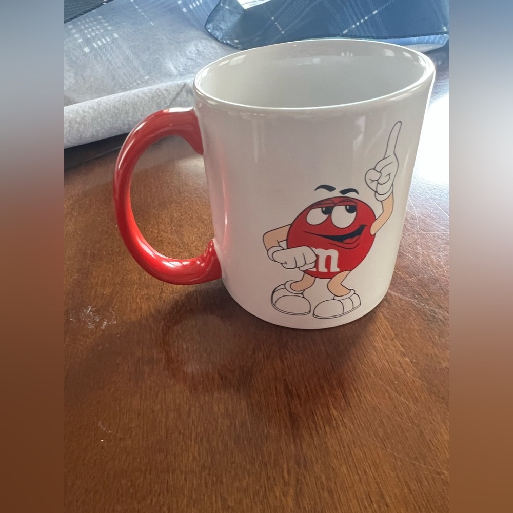 Red Character Official Licensed M&M's Mug-White/Red Handle M&Ms Coffee Cup 2012